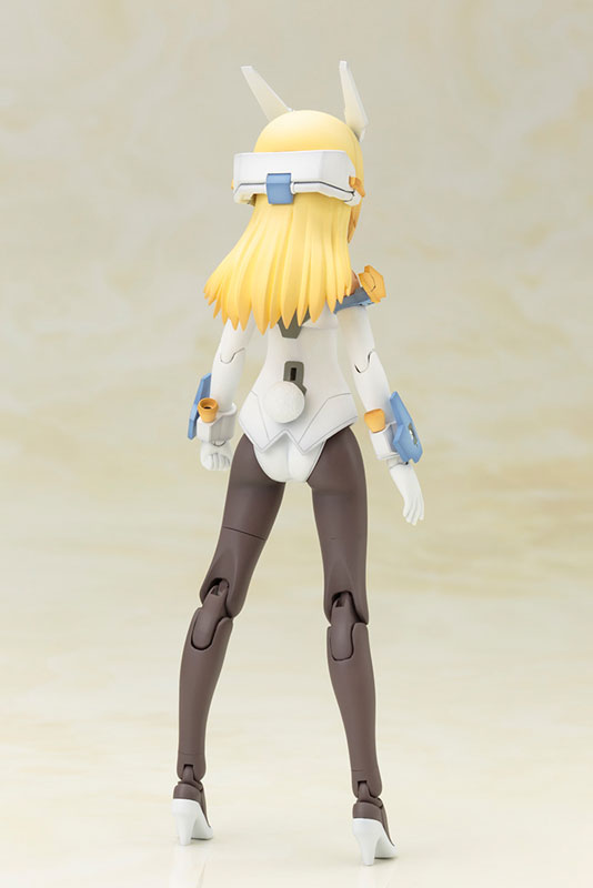 ArmsGirlBaselard13