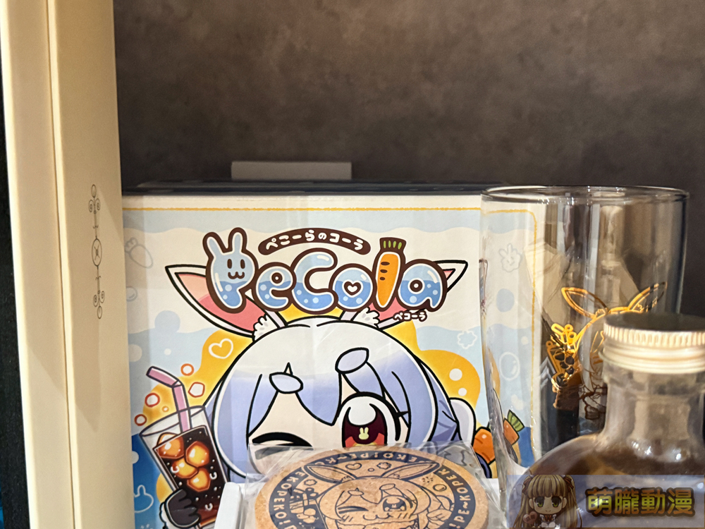 和飲九九「小九屋」秘藏展示品探訪 諾艾爾的藥水、櫻巫女鯛魚燒利口酒等調查表單將再開 21 2025maywain99twsmallninehome27