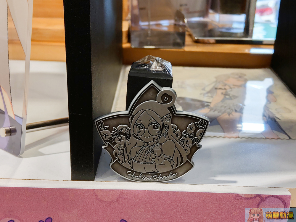 「8架子x星見遙」線下合作實體店開設中 展示角色眼鏡架等相關周邊 11 8Bajiaziharukaowlevent09